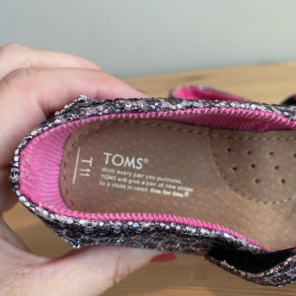 Toms Tiny Mary Jane Flat Silver Moroccan Print T11 - Picture 5 of 8